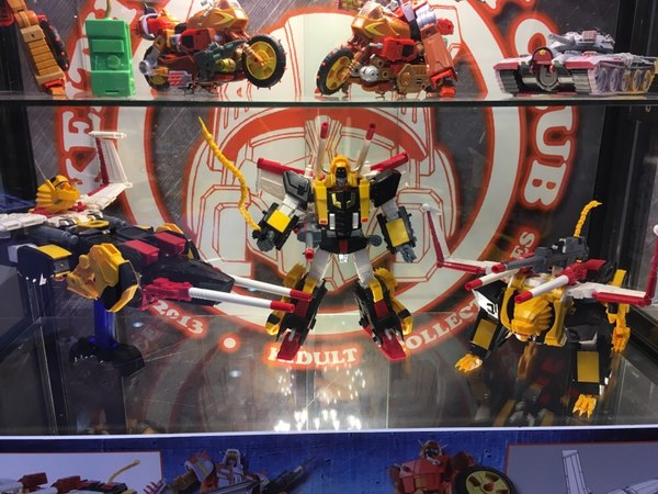 Unofficial Figures Roundup   New Photos Of Generation Toy, Garatron, KFC, Planet X, More 06 (8 of 12)